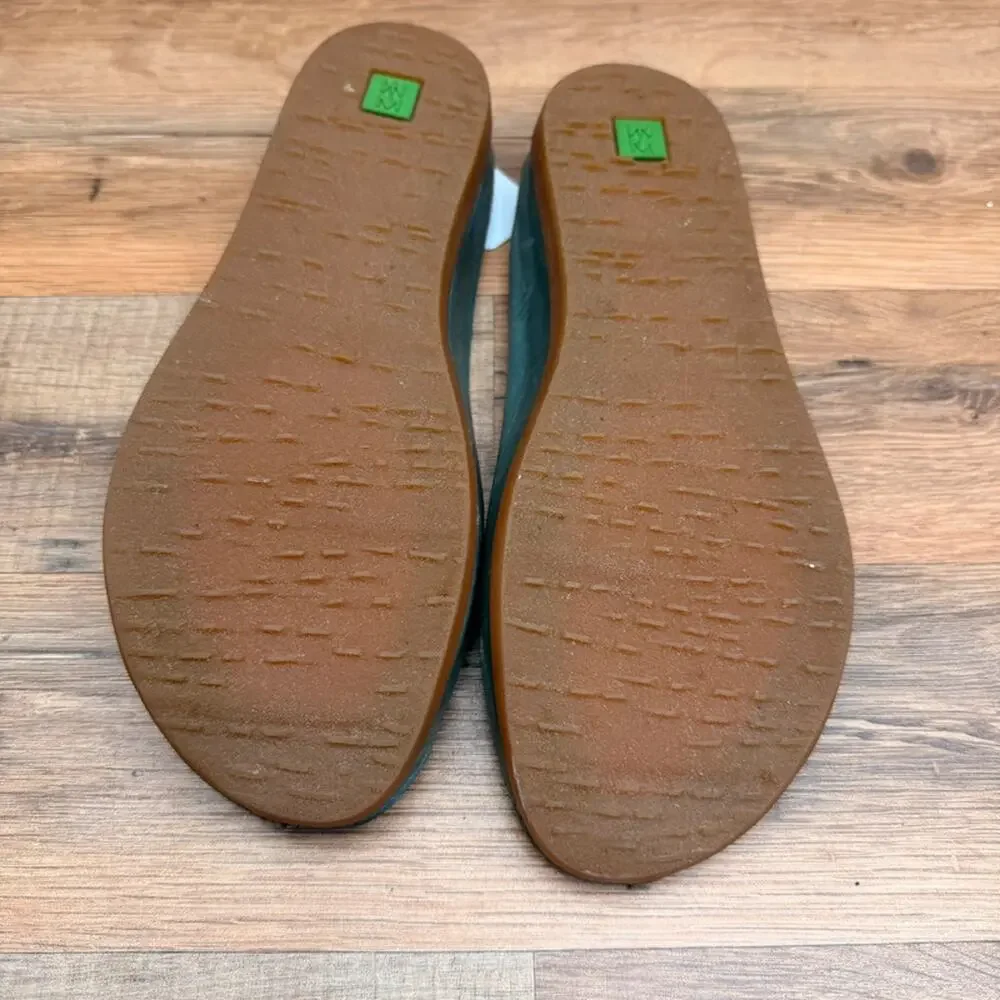 El Naturalista Slide Sandals Women's size 6 EU37 Green Leather